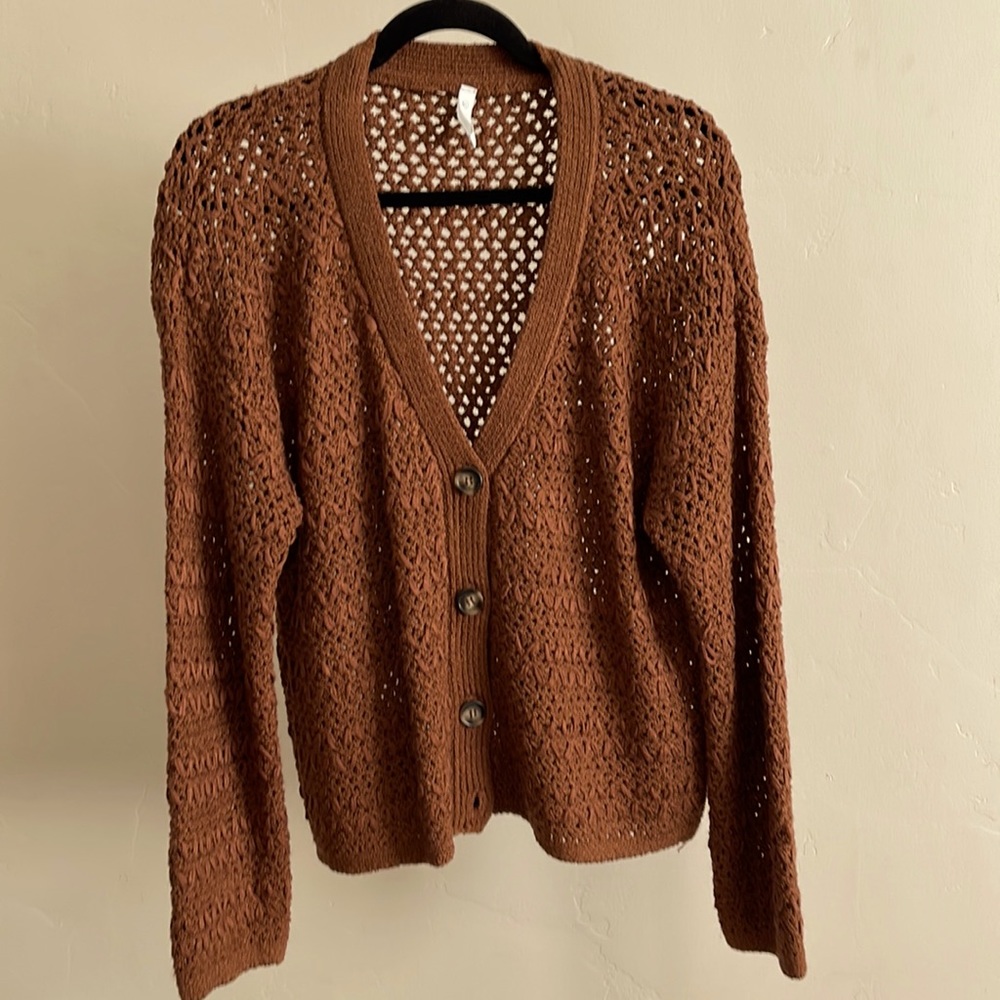 Womens textured button-front cardigan